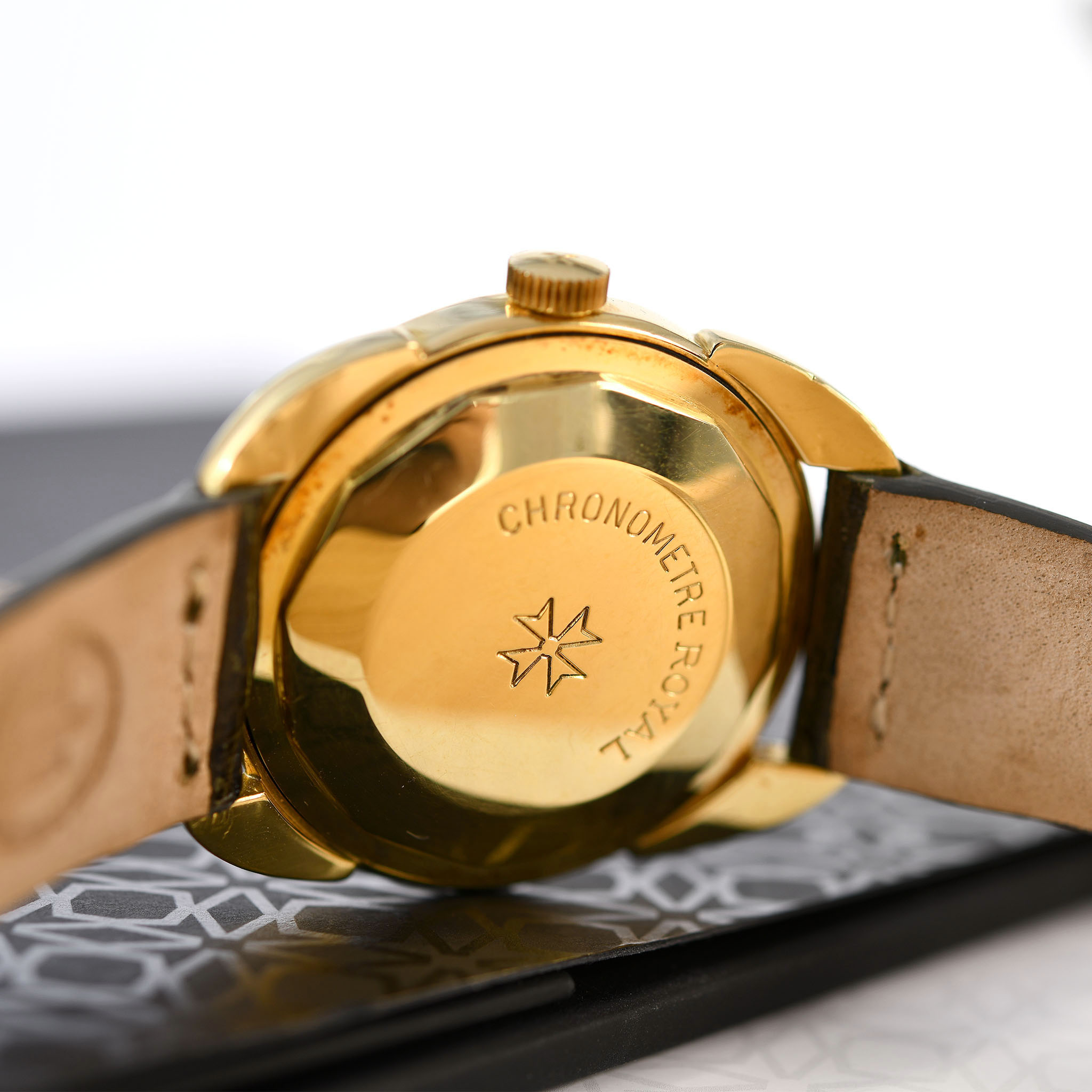 Vacheron Constantin ref6694 Royal Chronometer Yellow Gold Img-Main8