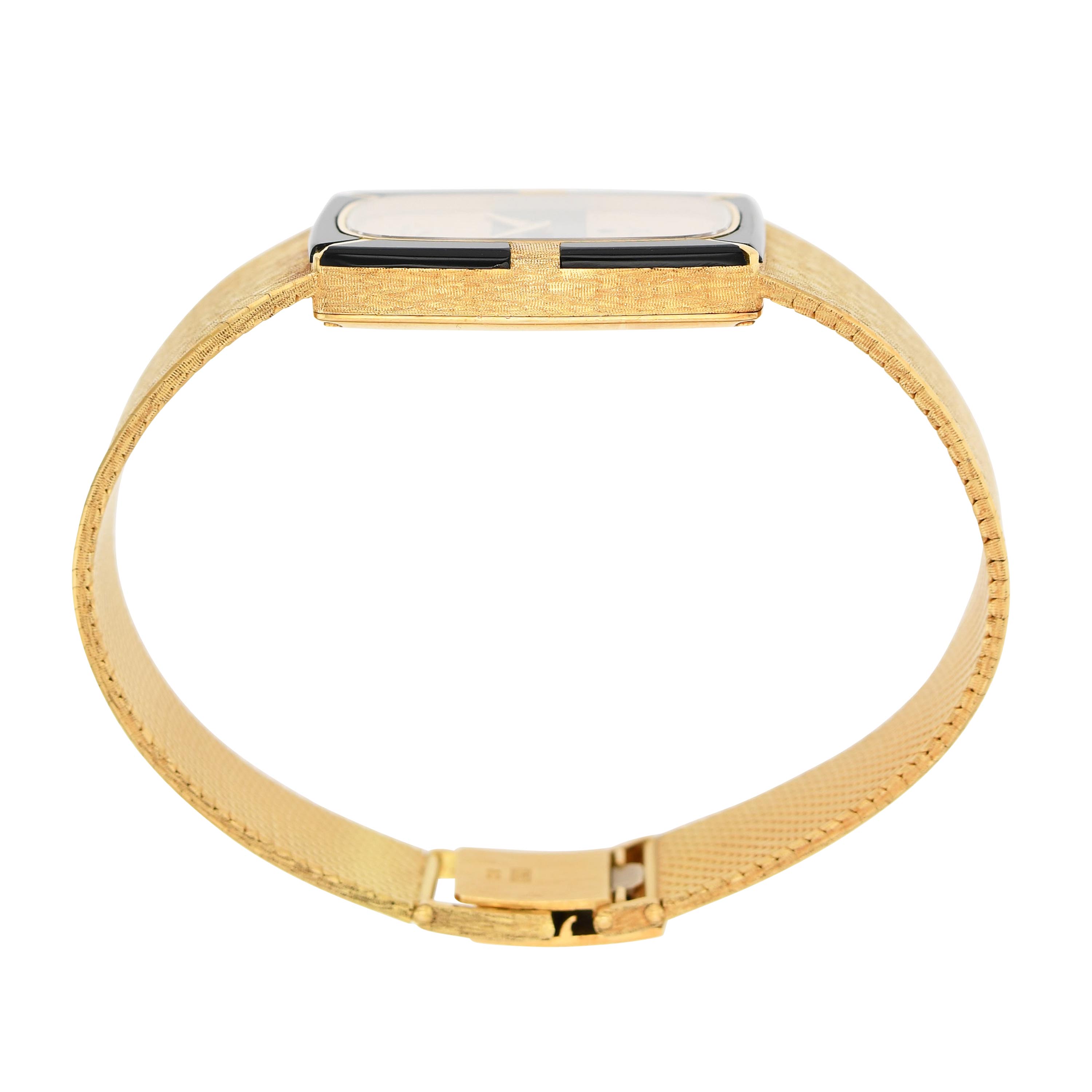 Longines-yellow-gold-bracelet-watch-img-main4
